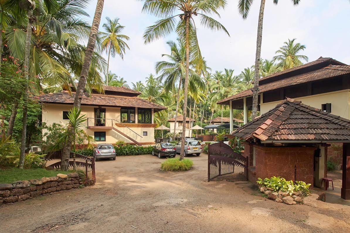โคโคนัท ครีก รีสอร์ท Mormugao ภายนอก รูปภาพ
